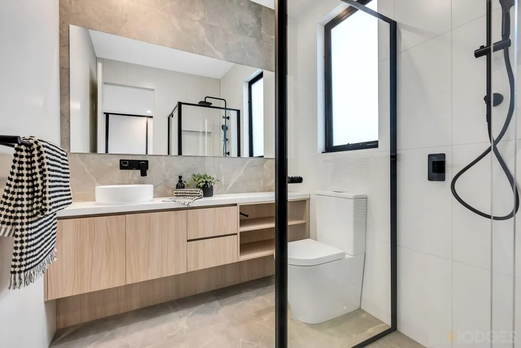 Mcleod Road, Carrum